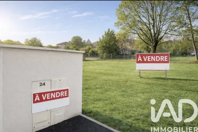 Building plot in Saint-Bonnet-de-Mure (69720)