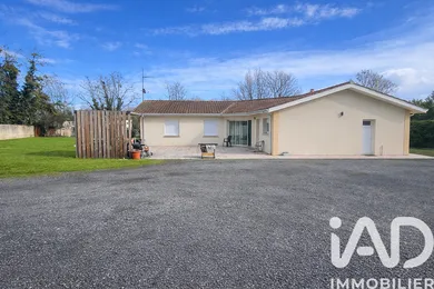 House in Villenave-d'Ornon (33140)