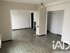 Apartment in Aix-en-Provence (13090)