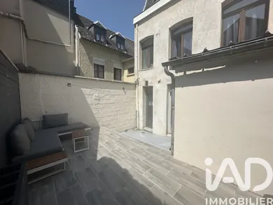 Immeuble à Arras (62000)