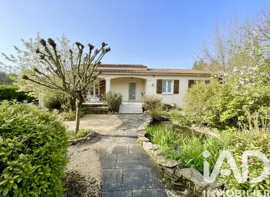Maison à Deaux (30360)