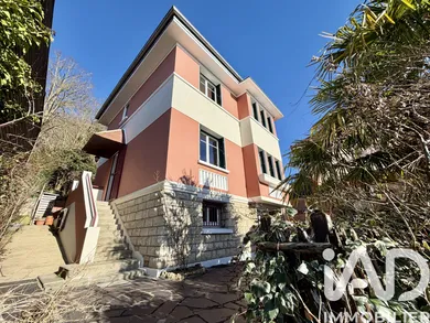 House in Palaiseau (91120)