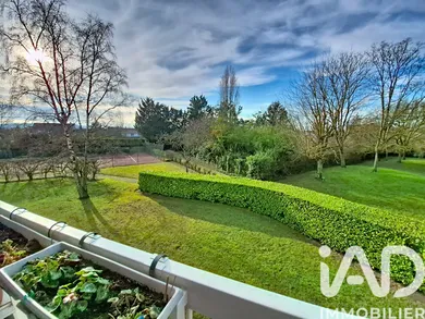 Apartment in Verneuil-sur-Seine (78480)