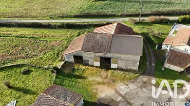 Land in Payroux (86350)