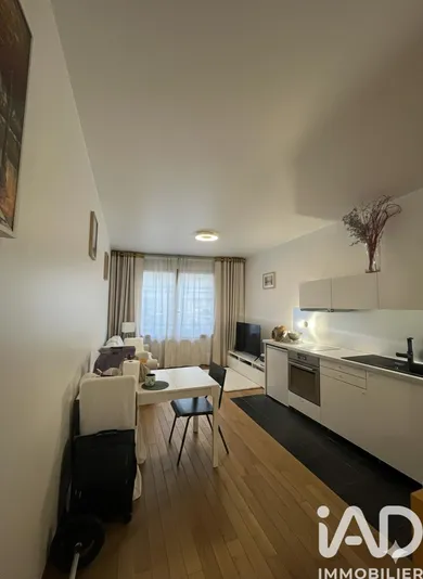Apartment in Saint-Cloud (92210)