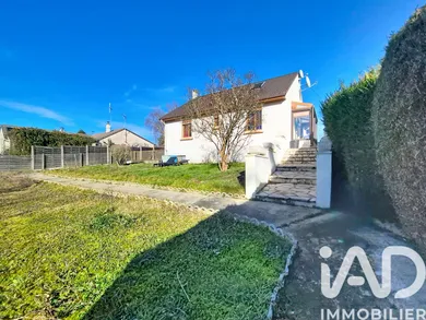 Village house in Dammarie-sur-Loing (45230)