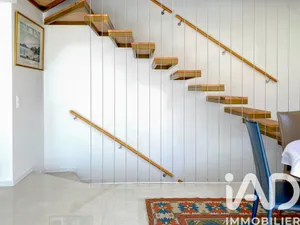 Architectural house in Villennes-sur-Seine (78670)