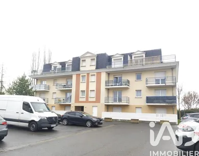 Apartment in Fleury-les-Aubrais (45400)