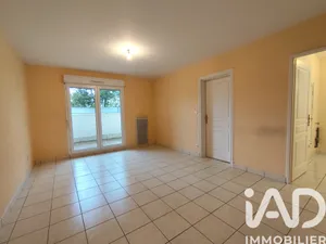 Apartment in Fleury-les-Aubrais (45400)