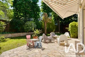 House in Chatou (78400)