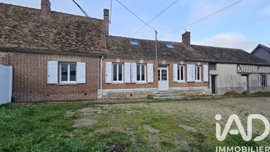 Maison de village à Vexin-sur-Epte (27630)