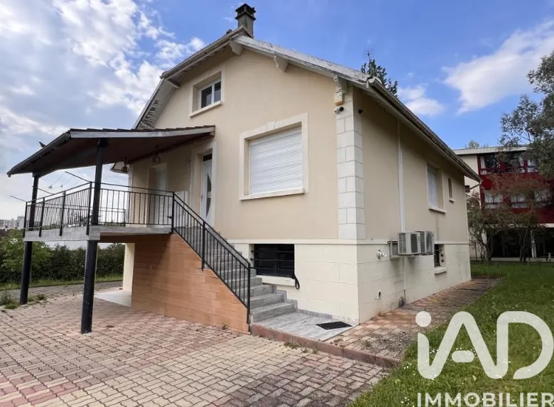 Maison 5 pièces 140 m² · à Sens · 140 m² · 276 000 €