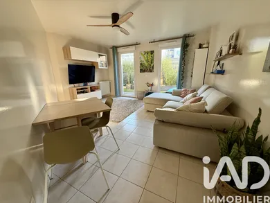 Appartement à Saint-Thibault-des-Vignes (77400)