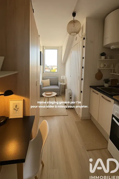 Apartment in Pantin (93500)