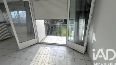Appartement à Villeneuve-le-Roi (94290)