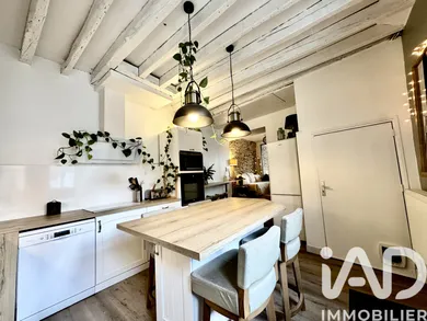 Apartment in Bruyères-le-Châtel (91680)