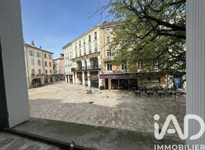 Appartement à ORANGE (84100)