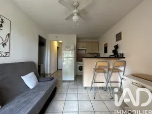 Apartment in Bormes-les-Mimosas (83230)