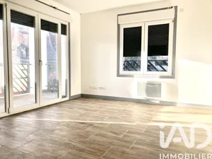 Apartment in Breuillet (91650)