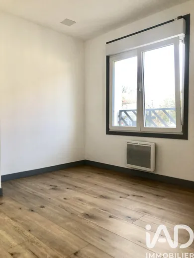 Apartment in Breuillet (91650)