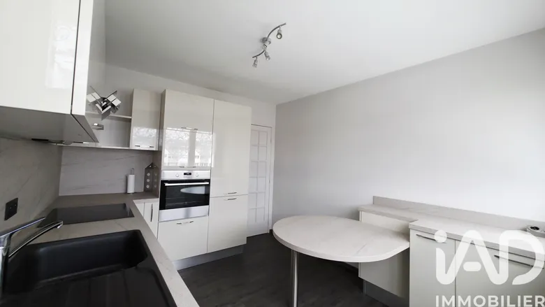 Appartement 4 pièces 101 m² · à Villars · 101 m² · 149 000 €