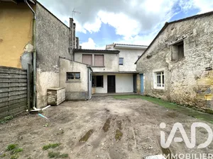 Village house in Montcaret (24230)