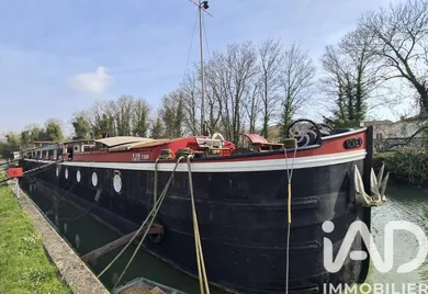 Péniche à Châlons-en-Champagne (51000)