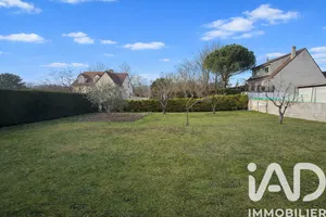 Building plot in Étiolles (91450)