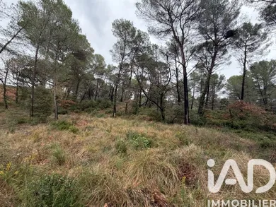Terrain à Saint-Cannat (13760)