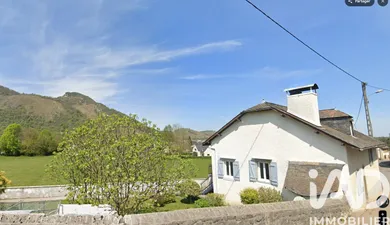 Maison traditionnelle à Oloron-Sainte-Marie (64400)