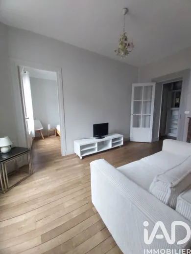Apartment in Fontainebleau (77300)