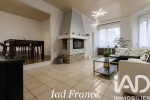 Maison de ville à Nézel (78410)