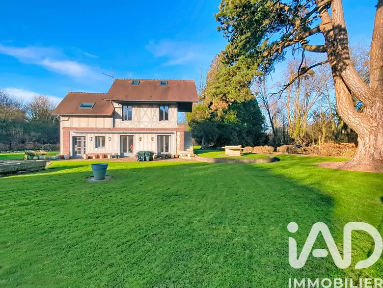Maison 5 pièces 140 m² · à Bois-Guillaume · 140 m² · 850 000 €
