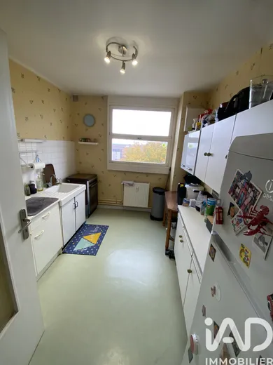Apartment in Troyes (10000)