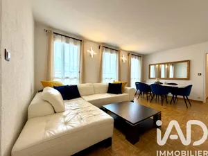 Appartement à Évry (91000)