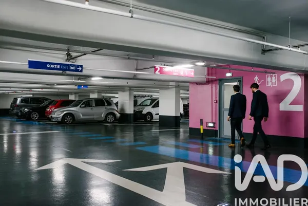 Parking à Paris (75012) photo 2