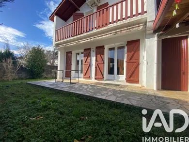 House in Cambo-les-Bains (64250)