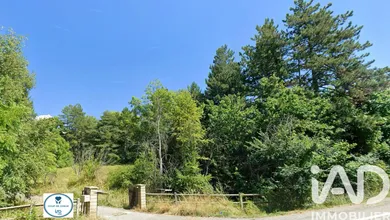 Terrain à Saint-Sauveur (05200)