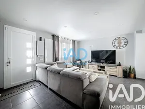 House in Saint-Pierre-du-Perray (91280)