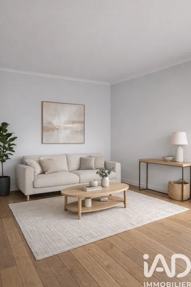 Apartment in Châtillon (92320)