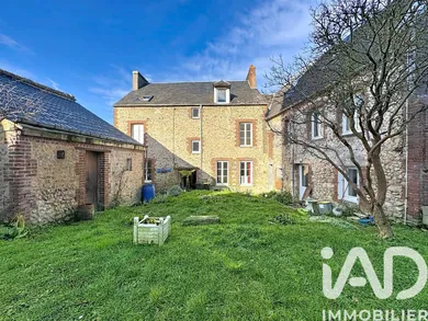 Immeuble à Fécamp (76400)