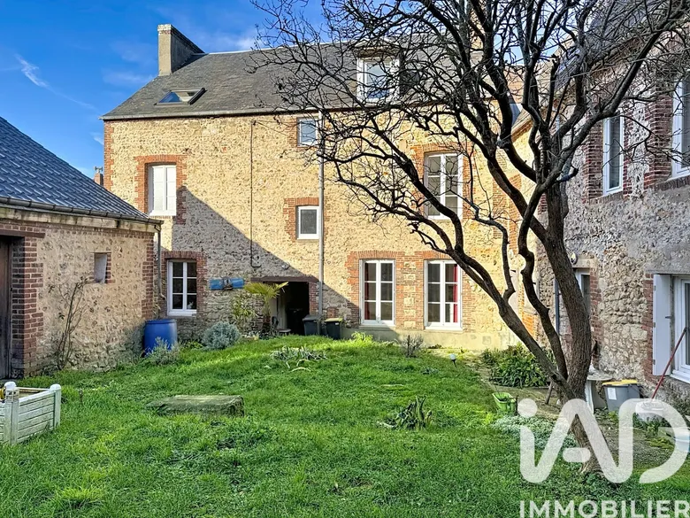 Immeuble 249 m² · à Fécamp · 249 m² · 449 000 €