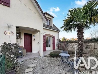 House in Marnay-sur-Seine (10400)