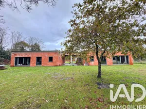 House in Vendays-Montalivet (33930)