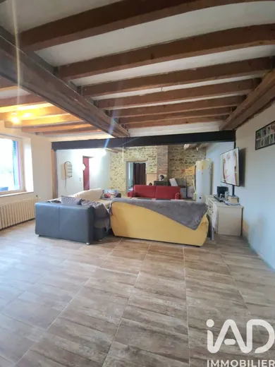 Maison à Saint-Amand-en-Puisaye (58310)