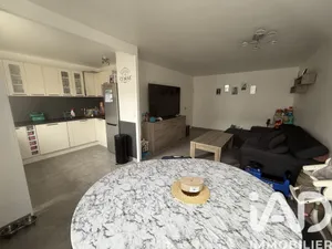 Appartement à Saint-Pierre-du-Perray (91280)