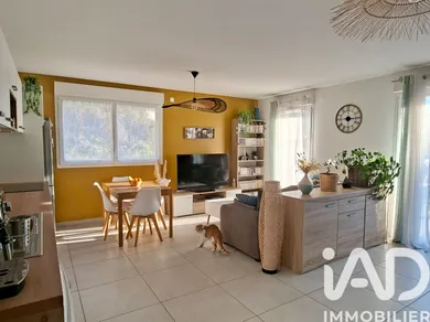 Apartment in Jarrie (38560)