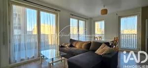 Apartment in Nanterre (92000)