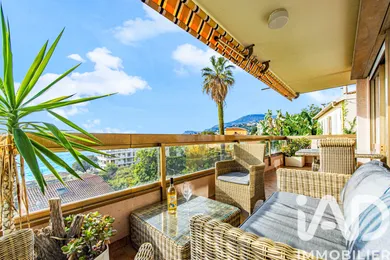 Apartment in Menton (06500)