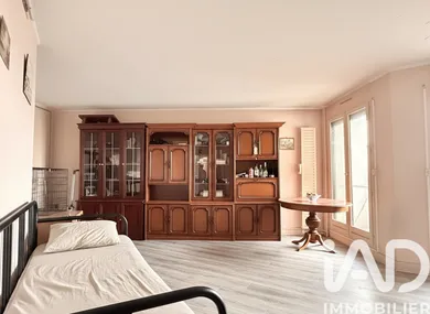 Apartment in Le Pré-Saint-Gervais (93310)